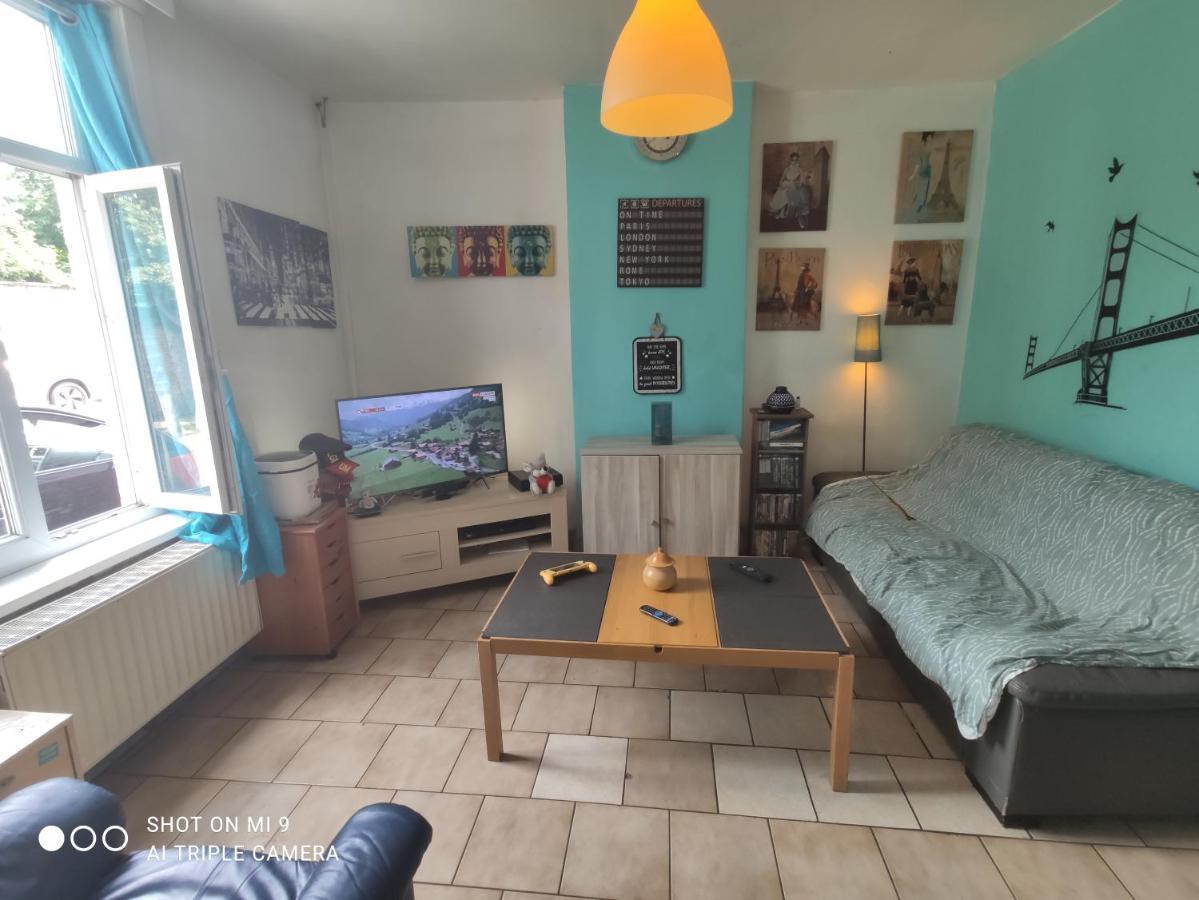 Chambre Privee Dans Maison Tout Confort Jodoigne Bagian luar foto